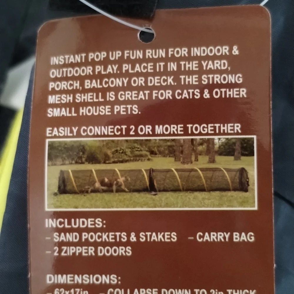 Aussie Naturals Fun Run Safety Enclosure for Pets. PLEASE READ COMPLETELY